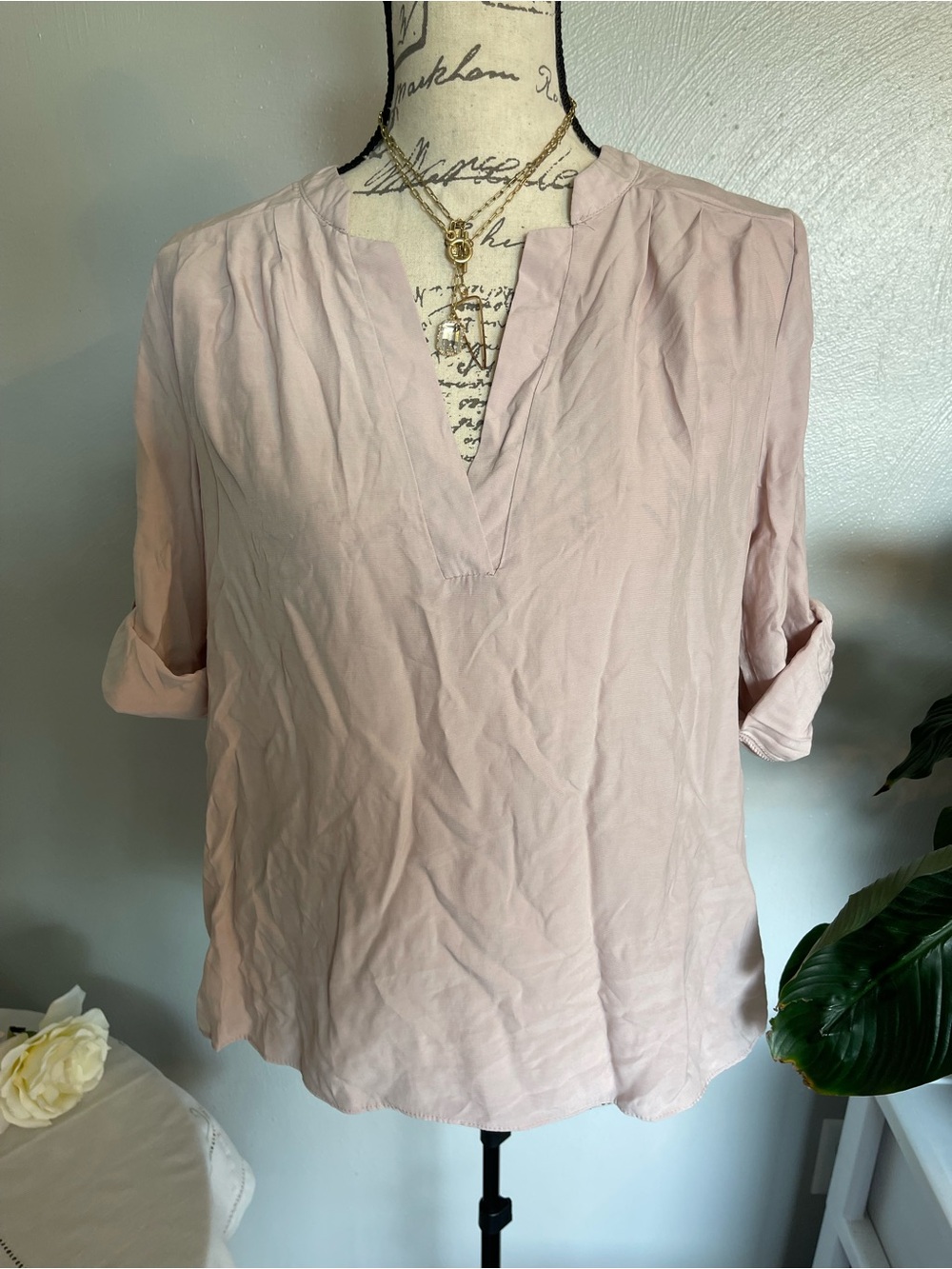 Pastel Blush Pink High Low Roll Tab Sleeve Blouse Top NWT Small Office